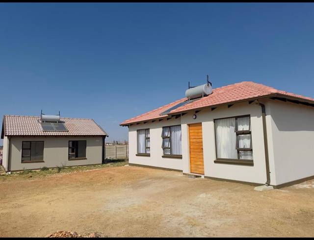 3 BEDROOM HOUSE FOR SALE IN WINDMILL PARK